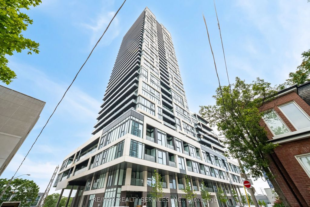 5 Defries Street 2208, Toronto C08