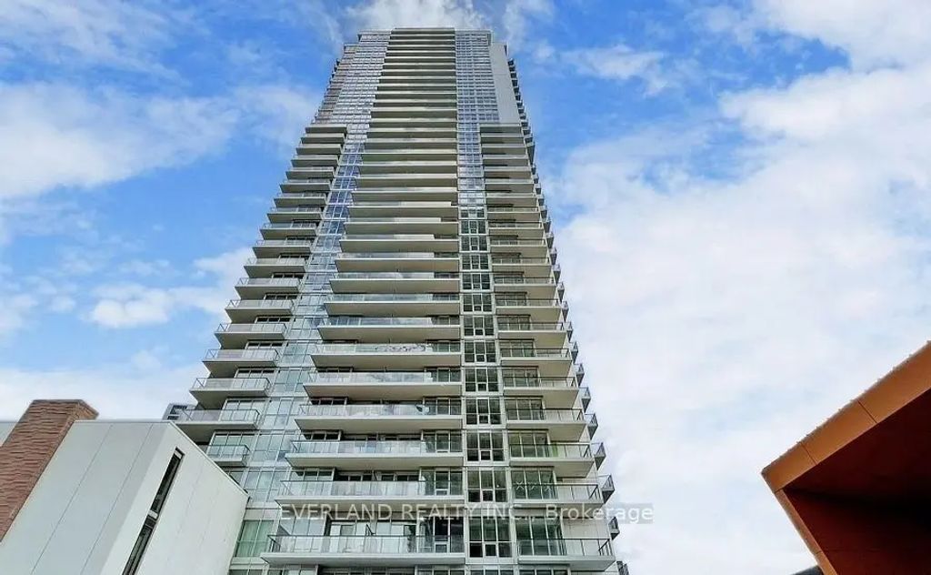 95 Mcmahon Drive 1702, Toronto C15