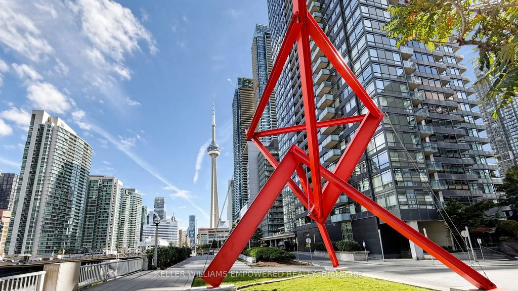 8 Telegram Mews 539, Toronto C01