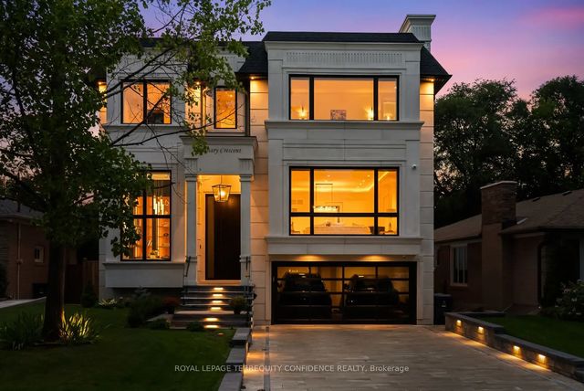 8 Canary Crescent, Toronto C15