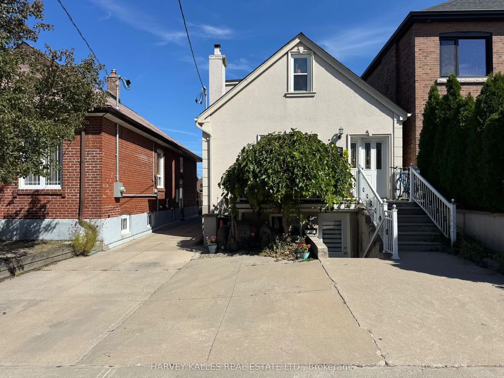 313 Glenholme Avenue, Toronto C03