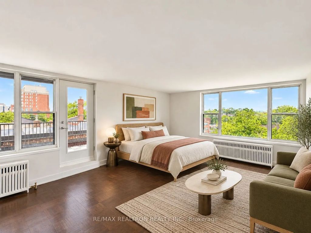 1545 Bathurst Street 510, Toronto C03