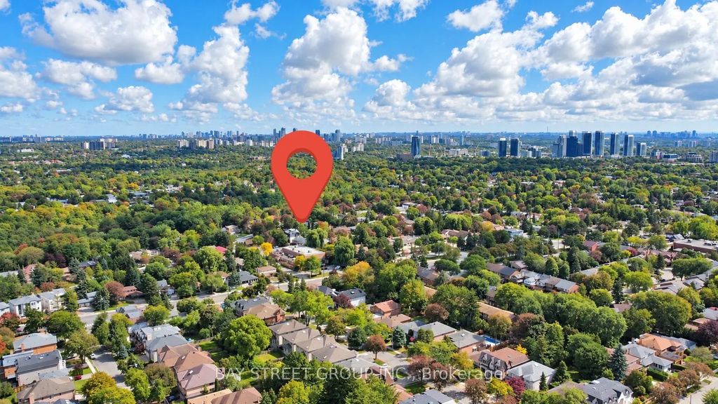 5 Elmira Court 202, Toronto C15