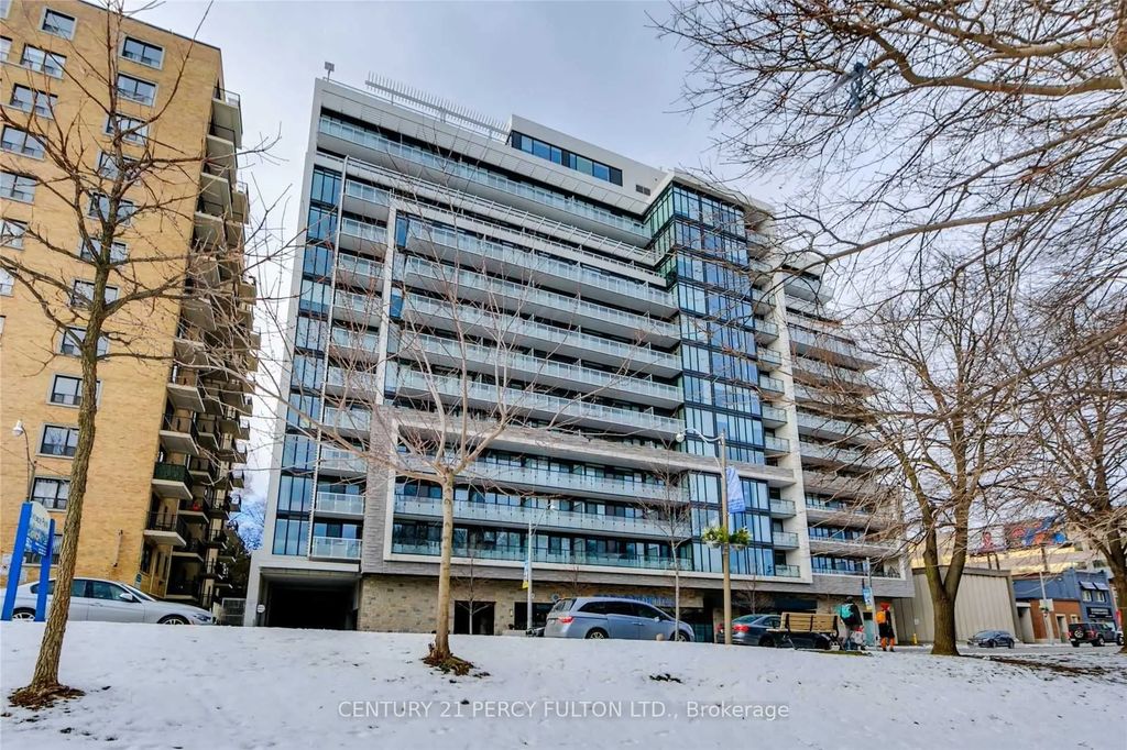 3018 Yonge Street 810, Toronto C04