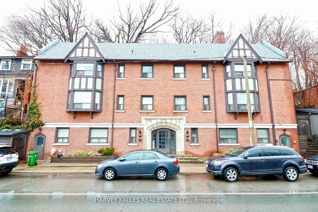 858 Davenport Road 201, Toronto C02