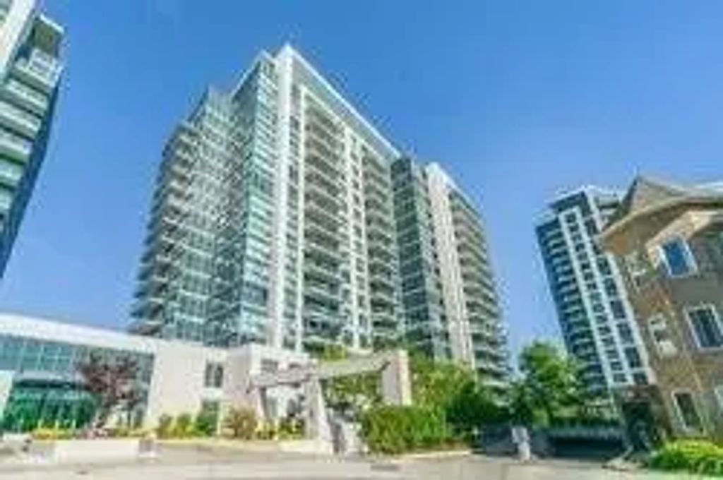 35 Brian Peak Crescent Lph 17, Toronto C11