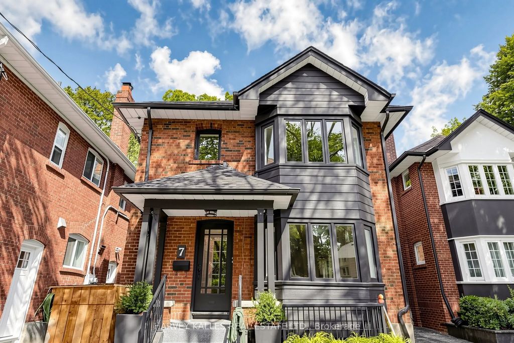 7 Tullis Drive Upper, Toronto C10