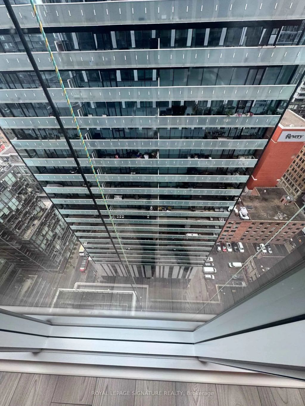 400 King Street 2628, Toronto C01