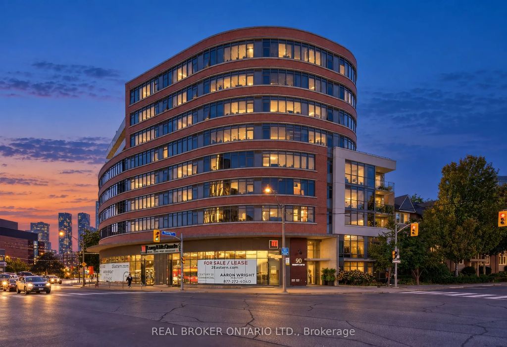 90 Trinity Street 803, Toronto C08