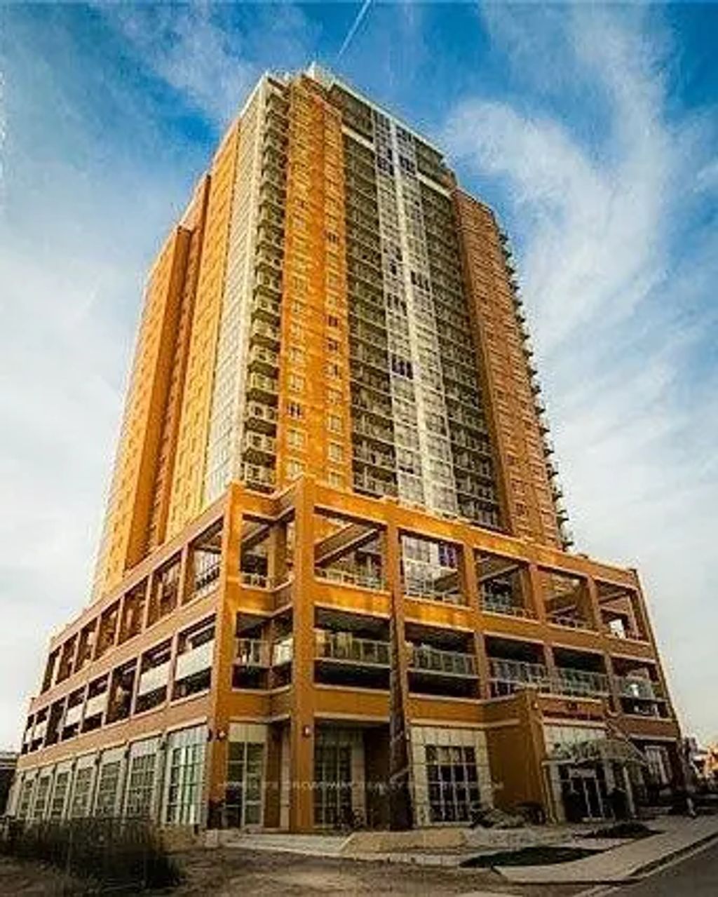 125 Western Battery Road 1215, Toronto C01