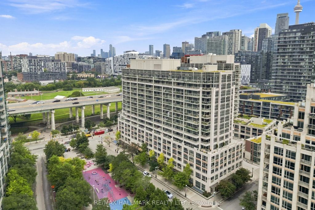 35 Bastion Street 706, Toronto C01