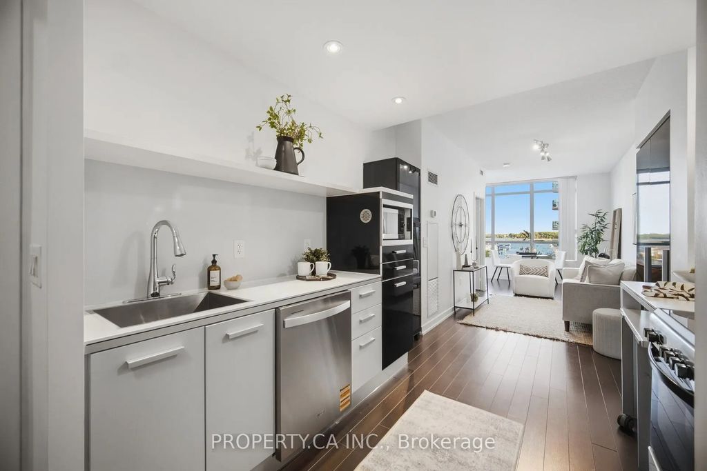 38 Dan Leckie Way 508, Toronto C01