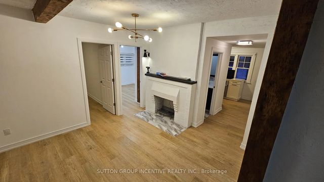 233 Ellerslie Avenue Main, Toronto C07