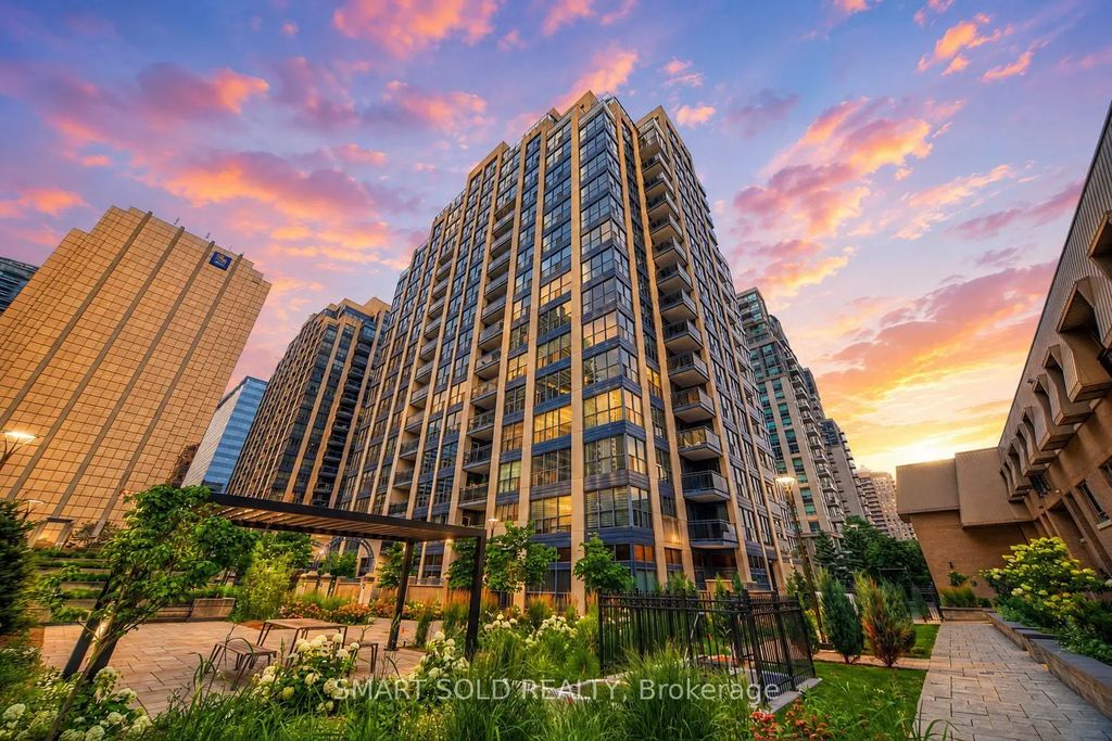 28 Hollywood Avenue 205, Toronto C14
