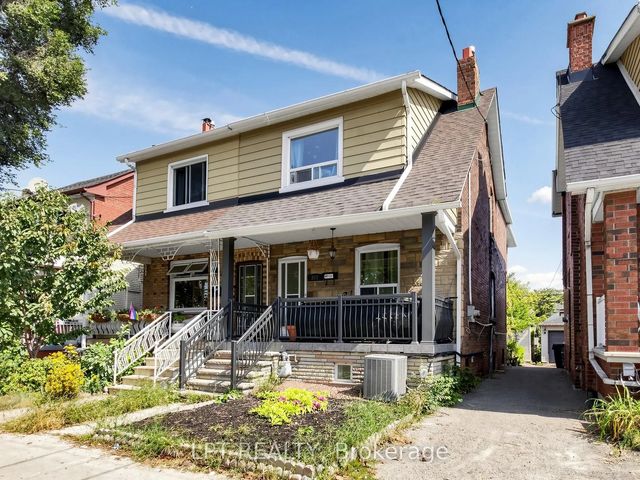 303 Oakwood Avenue, Toronto C03