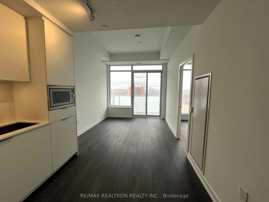 7 Golden Lion Heights N1102, Toronto C14