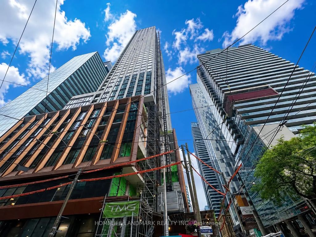 400 King Street W 2602, Toronto C01