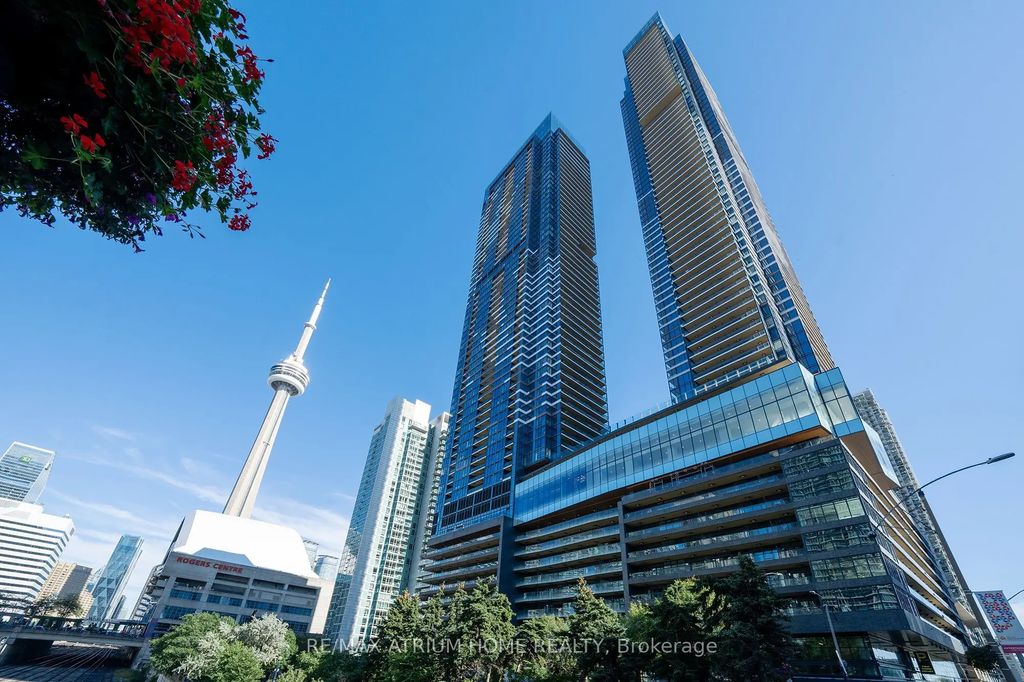 3 Concord Cityplace Way 4510, Toronto C01