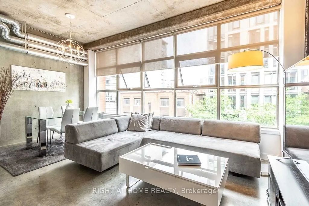 29 Camden Street 308, Toronto C01