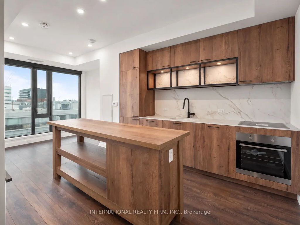 505 Richmond Street W 808, Toronto C01