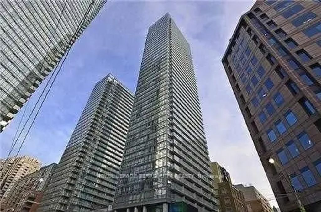 38 Grenville Street 2101, Toronto C01