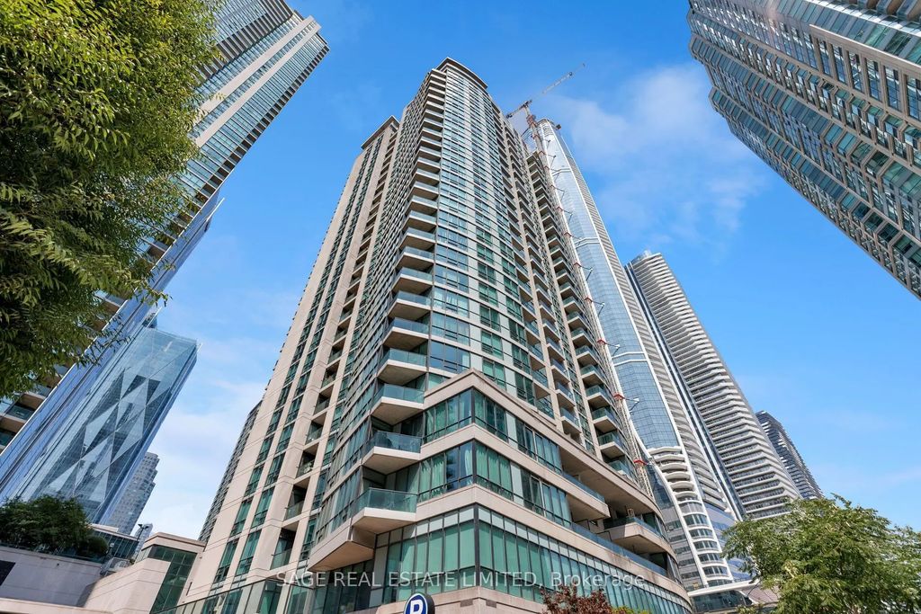 16 Yonge Street 2711, Toronto C01
