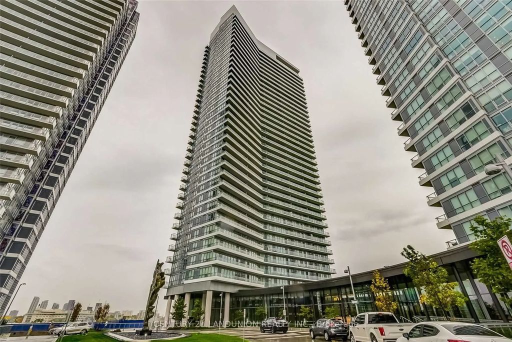 117 Mcmahon Drive 2509, Toronto C15