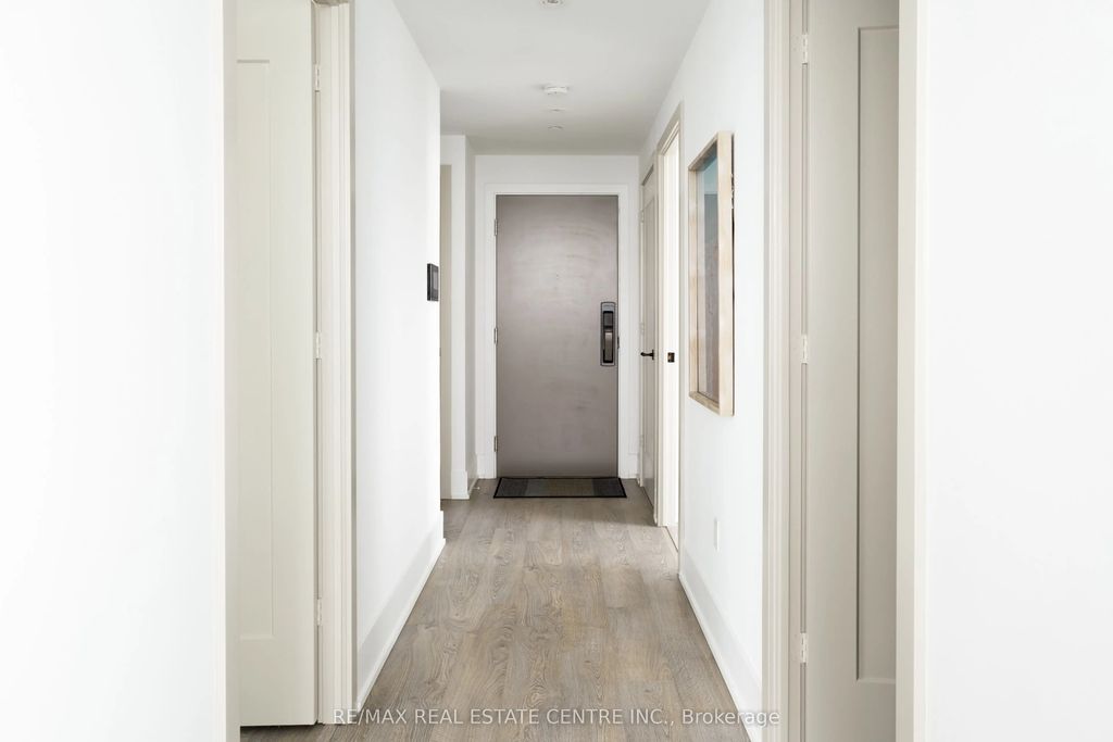 10 York Street 6210, Toronto C01
