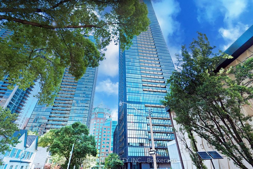 101 Charles Street E 1801, Toronto C08