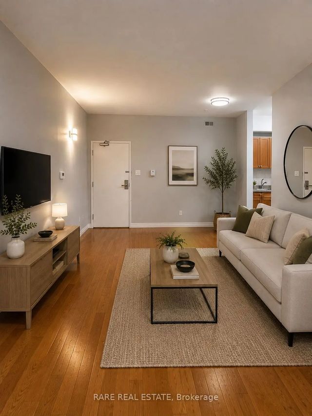 249 Augusta Avenue 202, Toronto C01