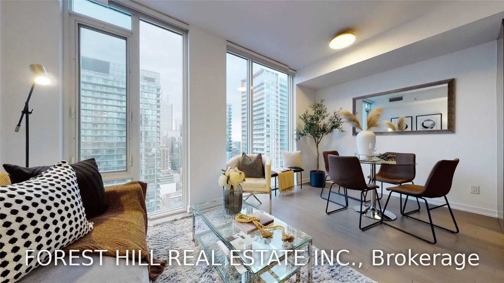 101 Peter Street 3205, Toronto C01