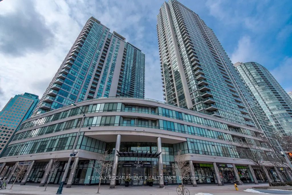 16 Yonge Street 2903, Toronto C01