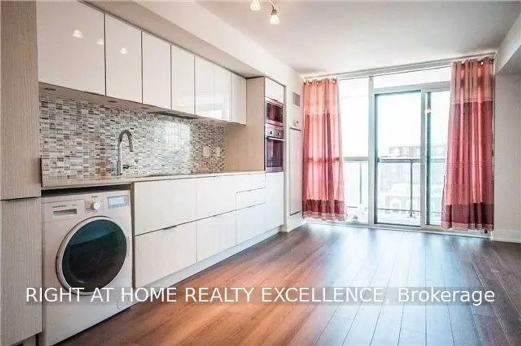 318 Richmond Street W 602, Toronto C01