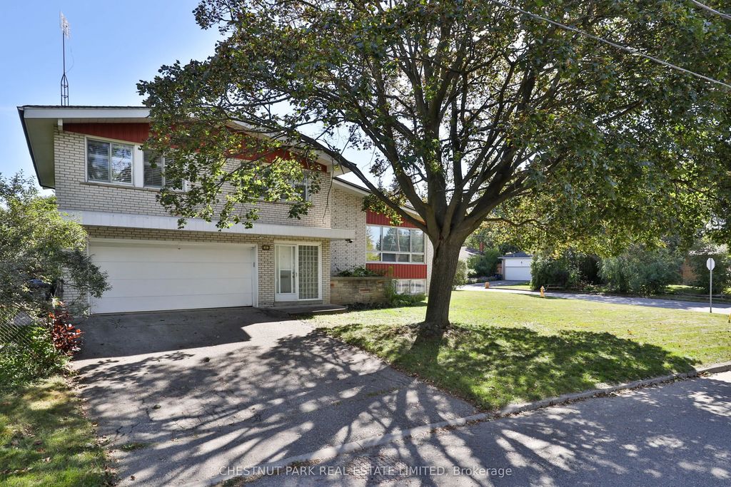 2 Allview Crescent, Toronto C15