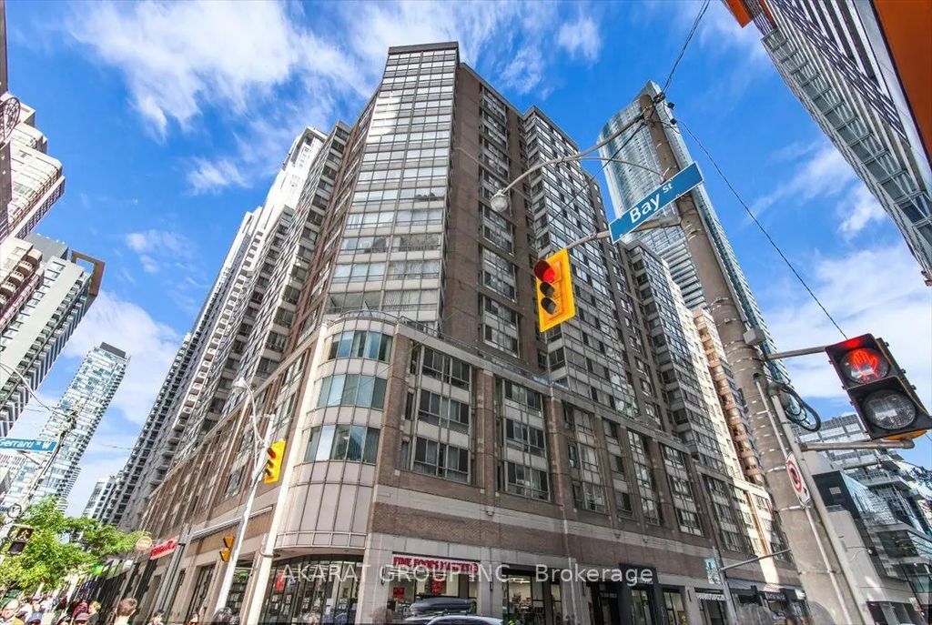 44 Gerrard Street W 1204, Toronto C01