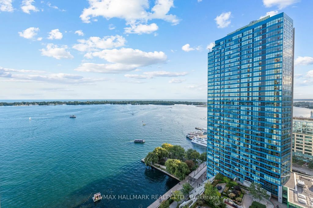 65 Harbour Square 2408, Toronto C01