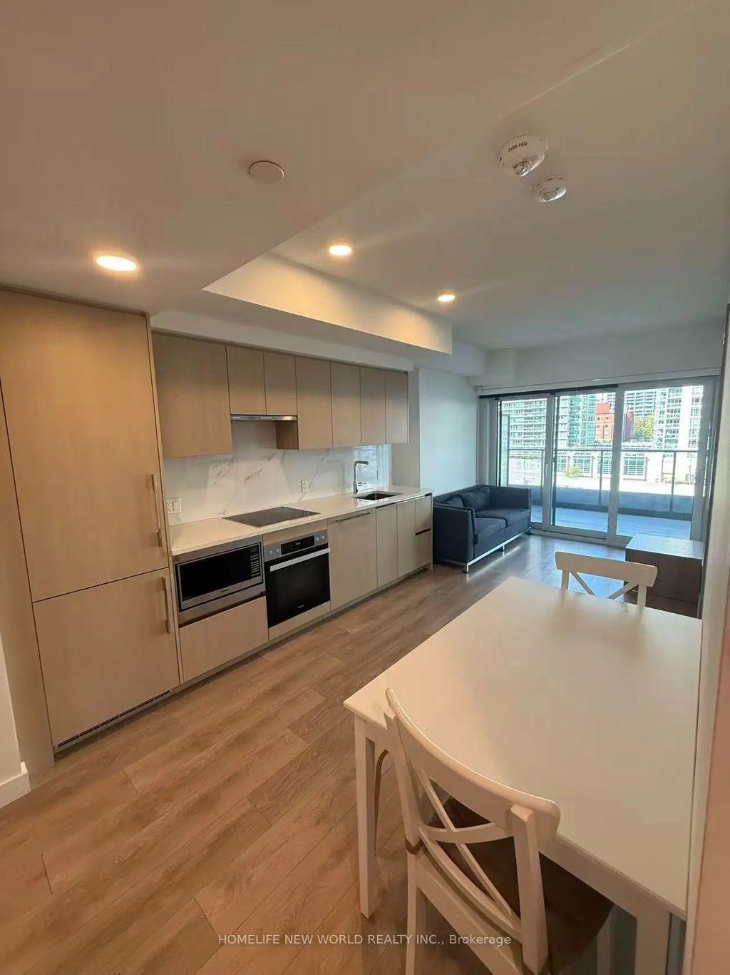 1 Concord Cityplace Way 502, Toronto C01