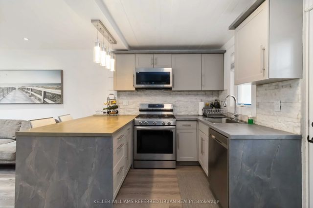 310 Senlac Road, Toronto C07