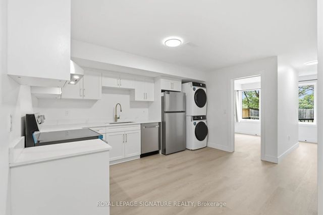 53 Bishop Avenue 1a, Toronto C14