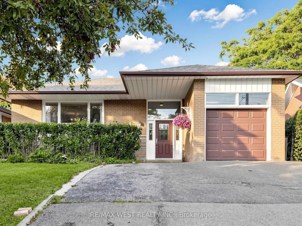941 Willowdale Avenue, Toronto C14