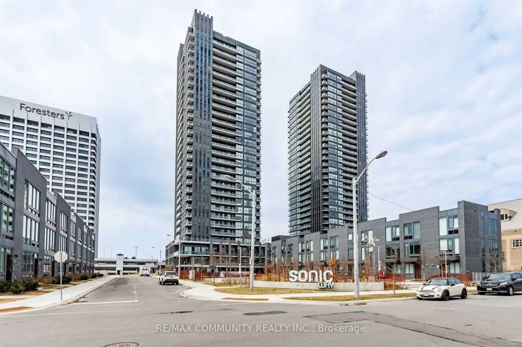 2 Sonic Way 2512, Toronto C11