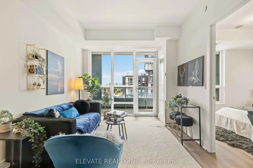 38 Cameron Street 828, Toronto C01
