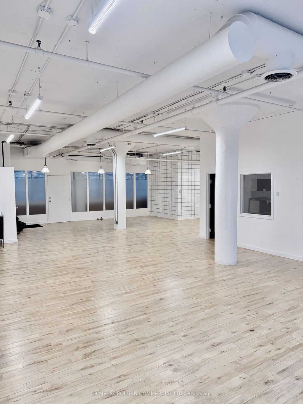 626 King Street W 200, Toronto C01