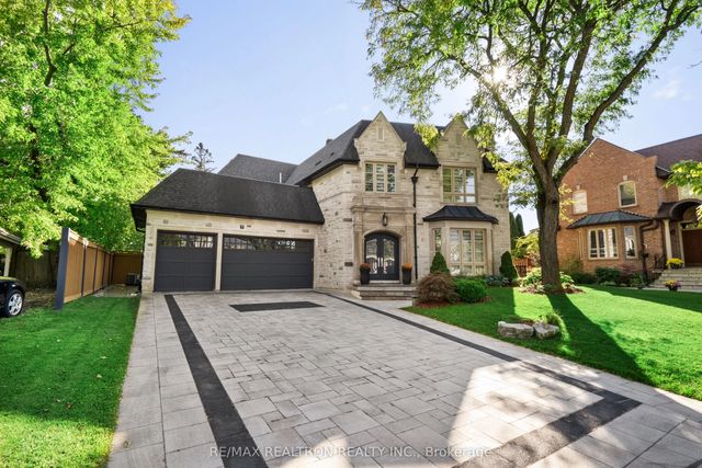 7 Winchfield Place, Toronto C13