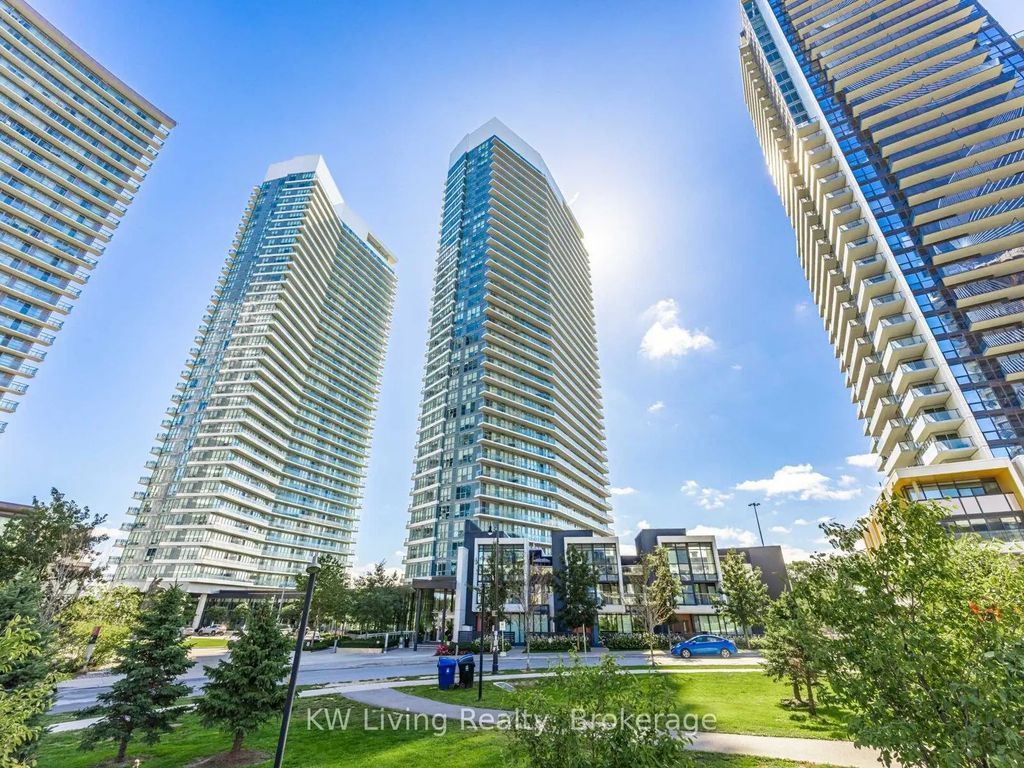 115 Mcmahon Drive 3710, Toronto C15