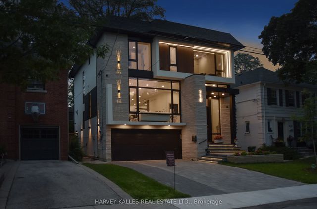 110 Mona Drive, Toronto C04