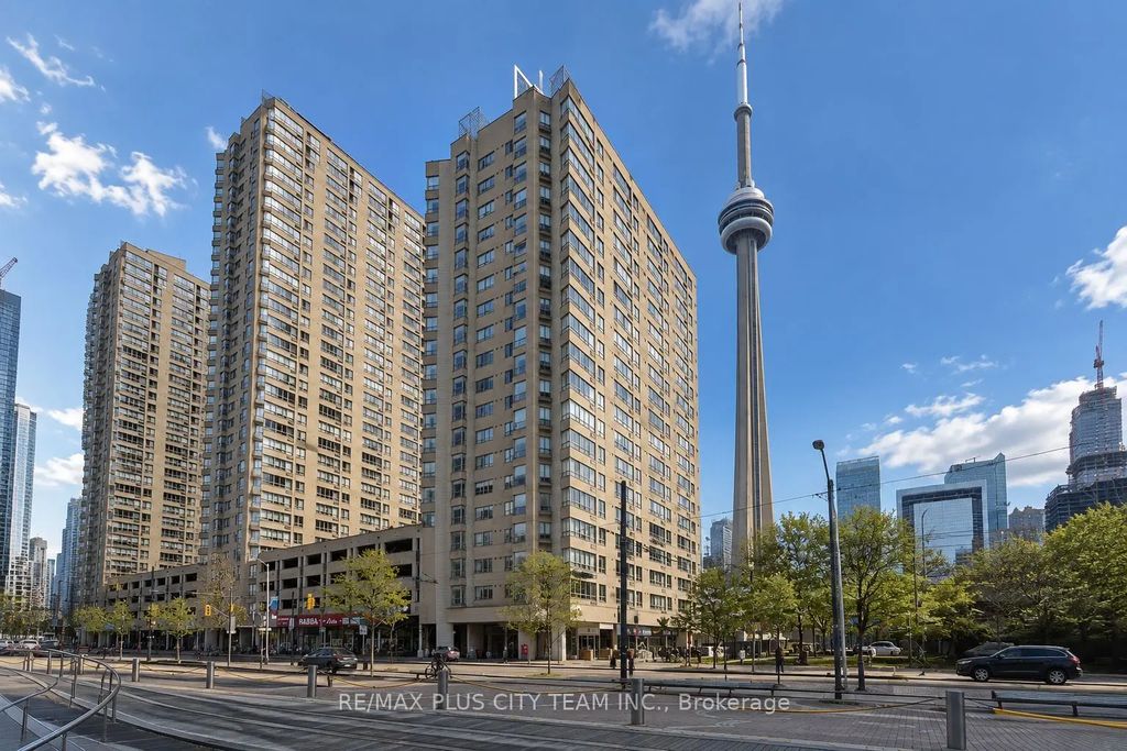 250 Queens Quay N/a W 1506, Toronto C01