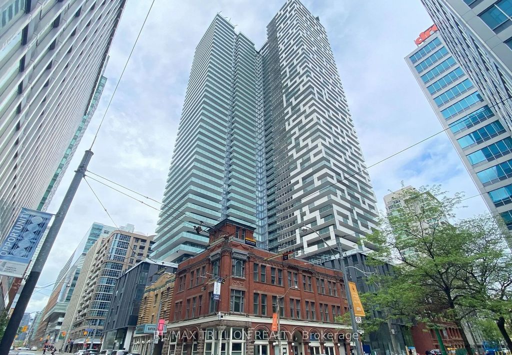 25 Richmond Street E 1501, Toronto C08