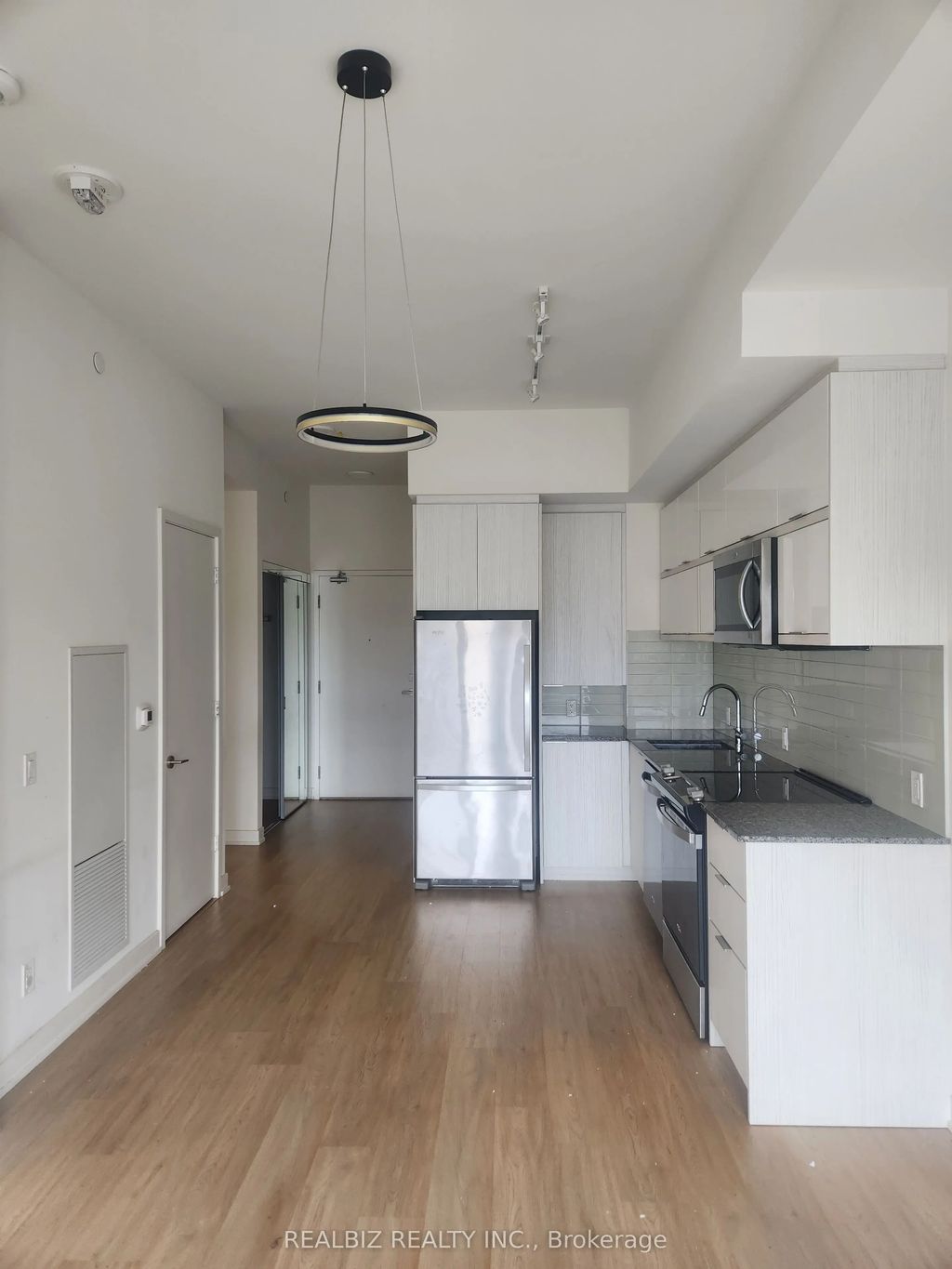 10 Deerlick Court 705, Toronto C13