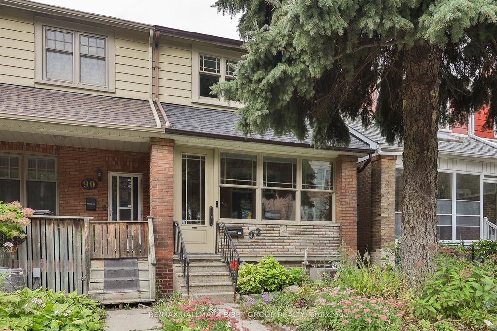 92 Winona Drive, Toronto C02